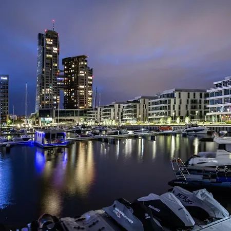 アパート Oceanview Baltyk -bezplatny Parking グディニャ